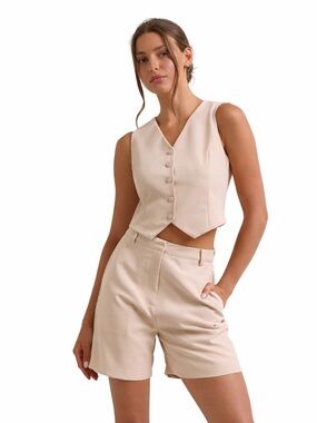 Women’s 2-Piece Vest & Shorts Set – Chic Summer Outfit